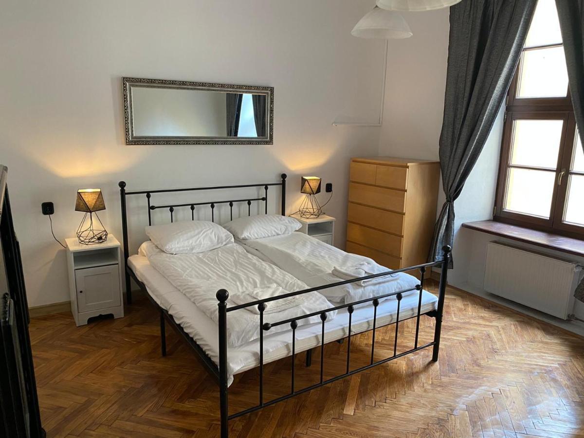 Main Square 18 King Apartament Kraków Eksteriør billede
